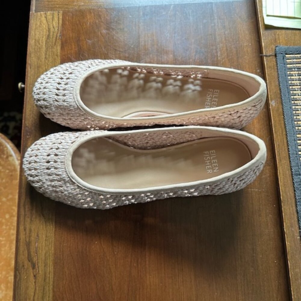Eileen Fisher weave leather / Hidden Wedge Shoes